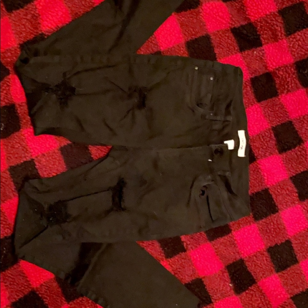 Black skinny jeans